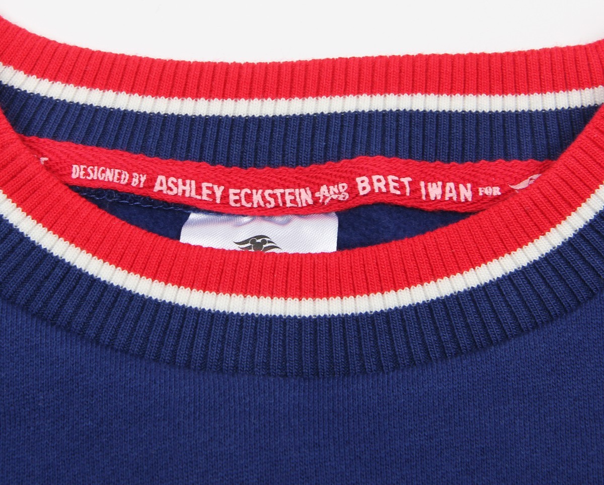 Disney Cruise Line "Sail Away" Crewneck sweatshirt Captain Mickey and Minnie L