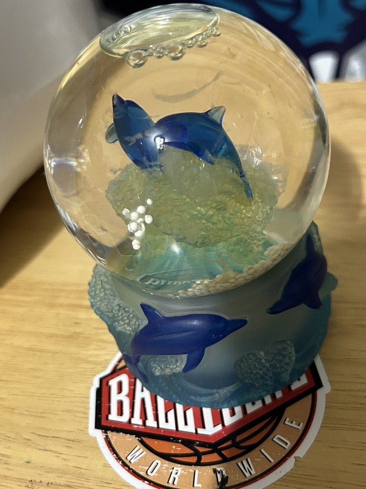 Dolphin Snow Globe - Vintage 2003