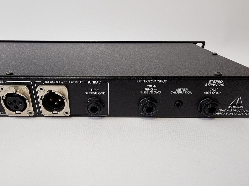DBX 160A Professional Compressor Limiter Signal Processor