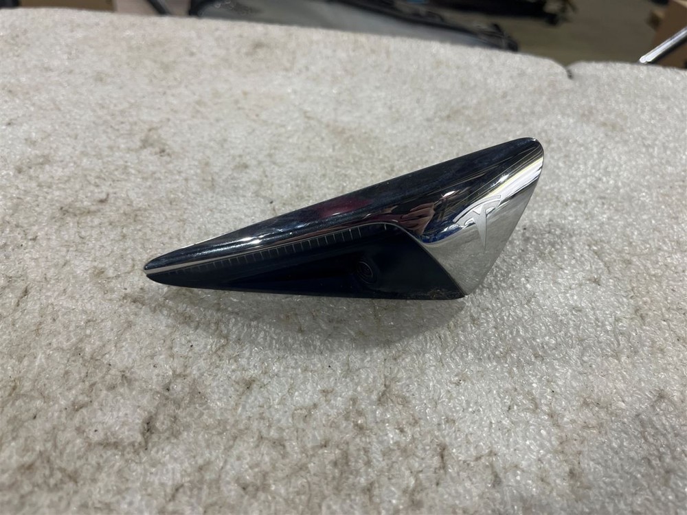 TESLA X   2019 Camera/Projector 3439869