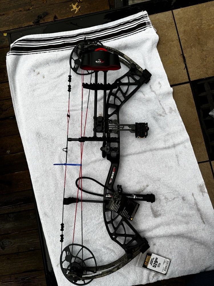 Blackout Distinct Crossbow
