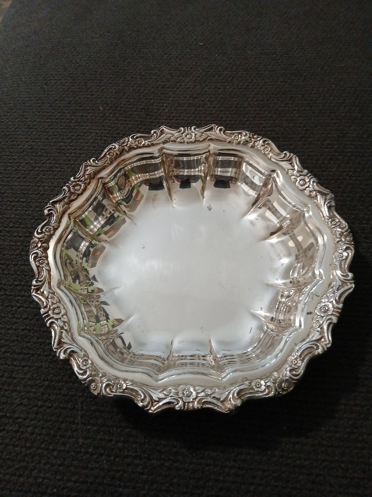 Vintage COUNTESS Silver Plated Rare Rose Pattern INTERNATIONAL SILVER