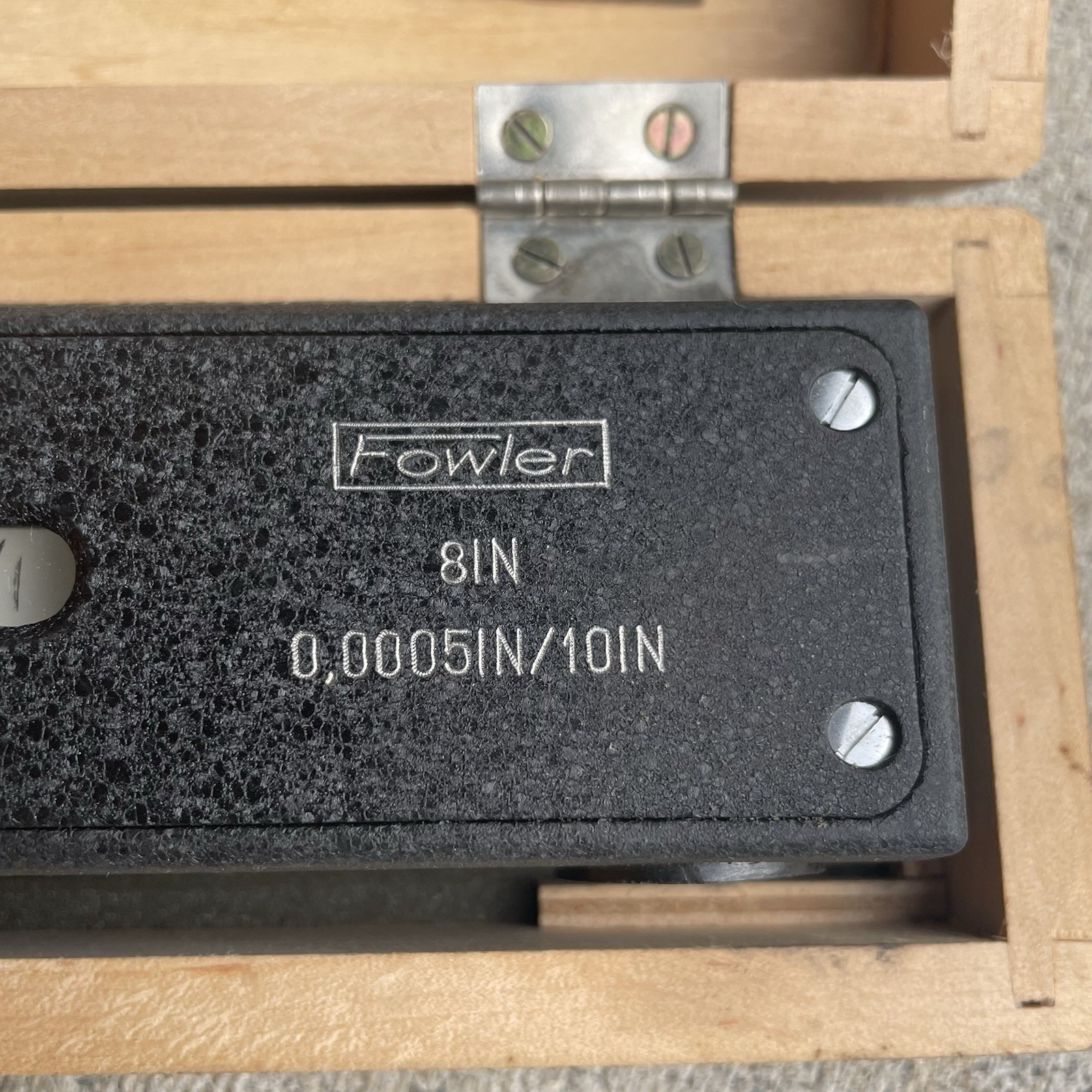 Fowler Level 8” 0.0005'' / 10'' Precision Machinist Inspection Level Bar