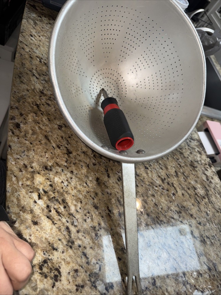 5 qt Aluminum Spaghetti Strainer Box E