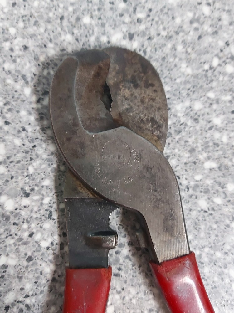 Klien Tools Cable Cutter 9.5" 63050 High Leverage