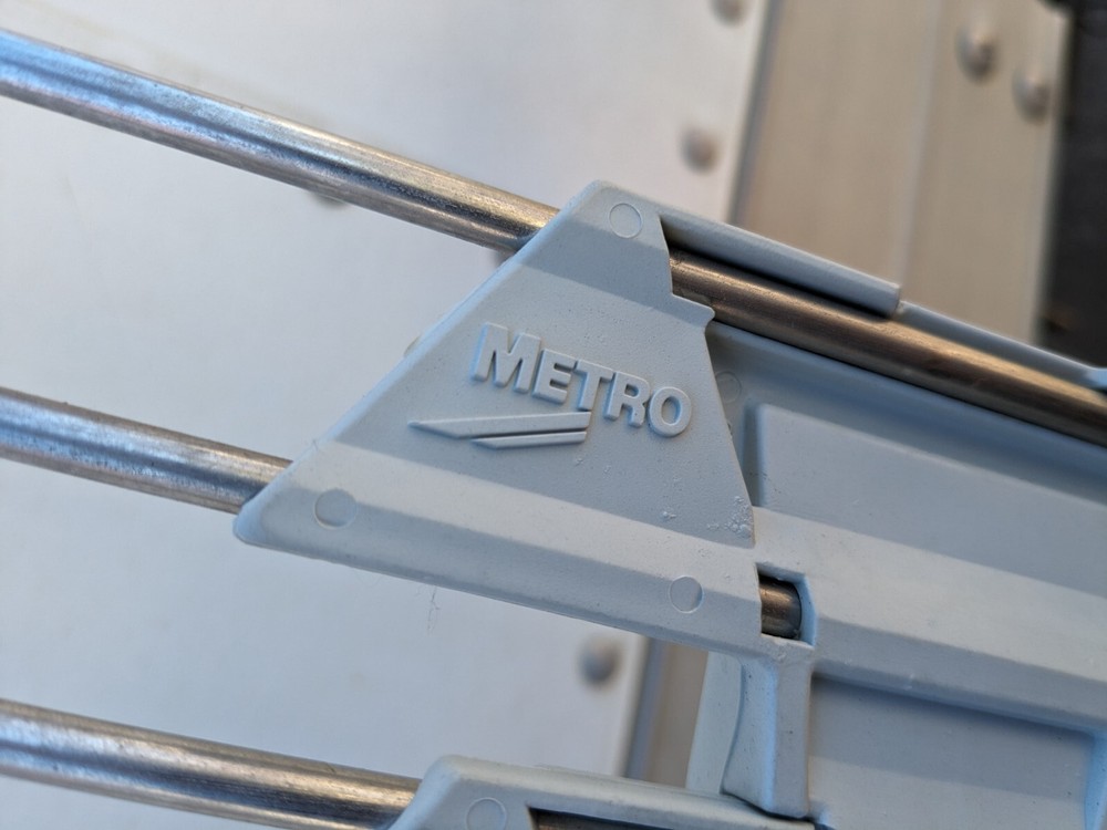 Metro MQLS72-2S, MetroMax Q, Stackable, Shelf Side Ledge,