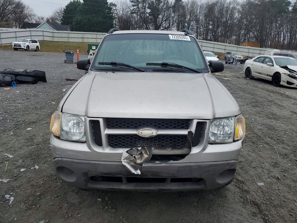 EXPLORER 2002 Glove Box 5024930