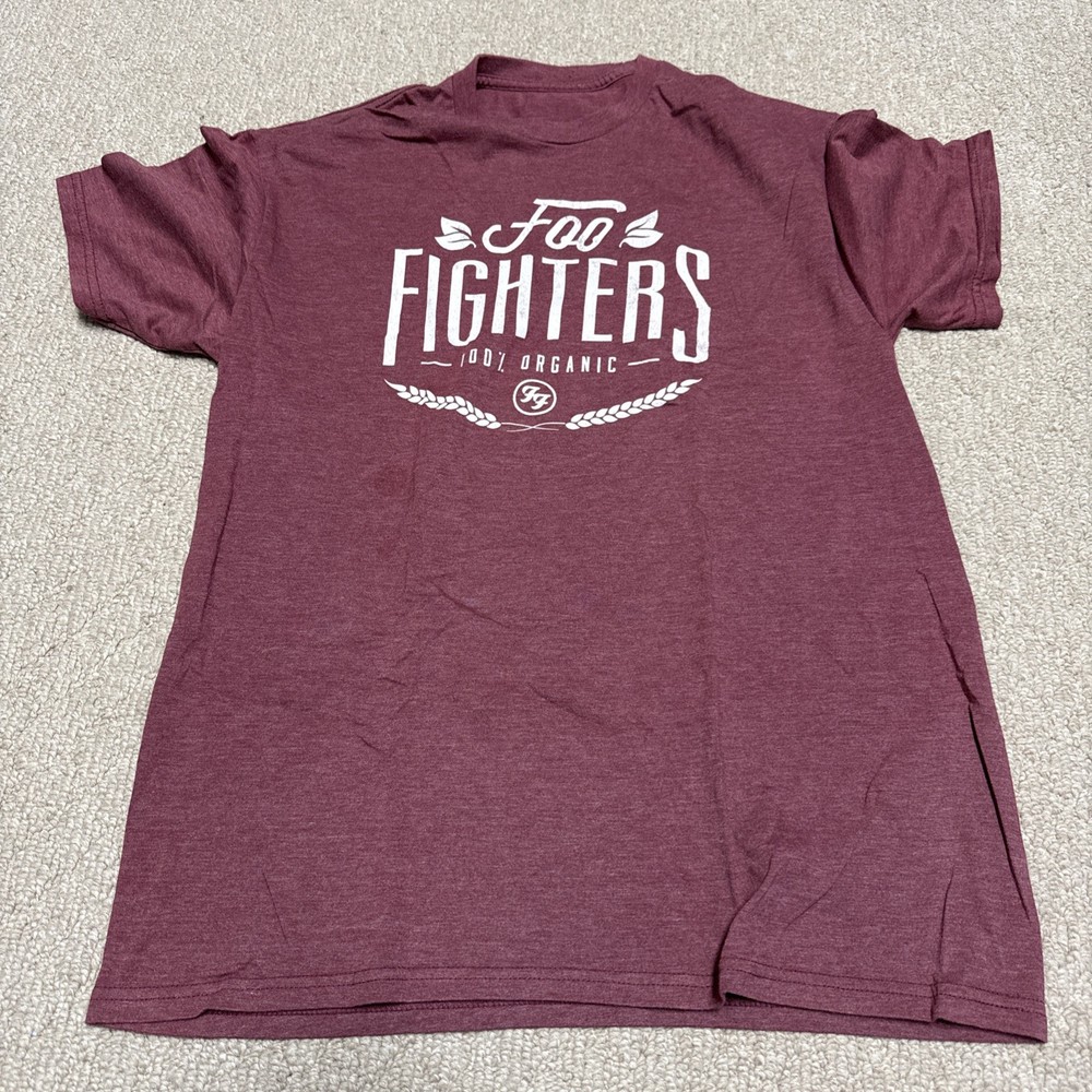 foo fighters t shirt Large