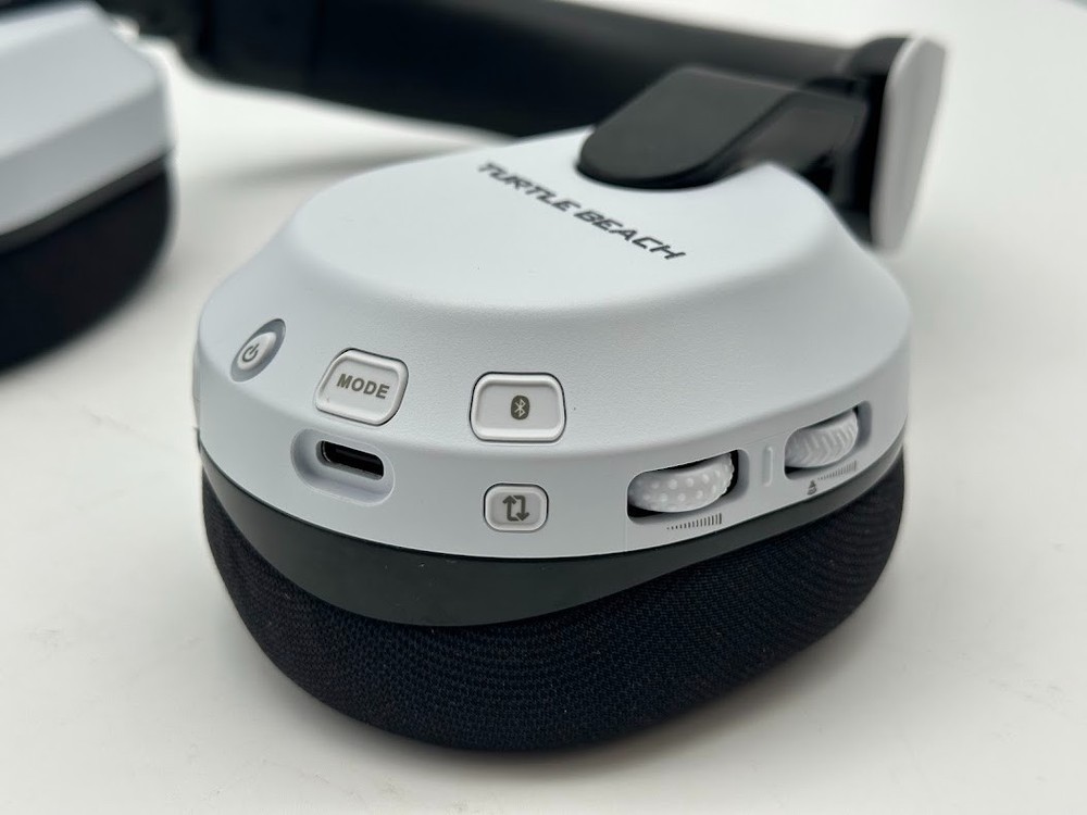 Turtle Beach Stealth 600 Wireless Multiplatform Amplified Gaming Headset