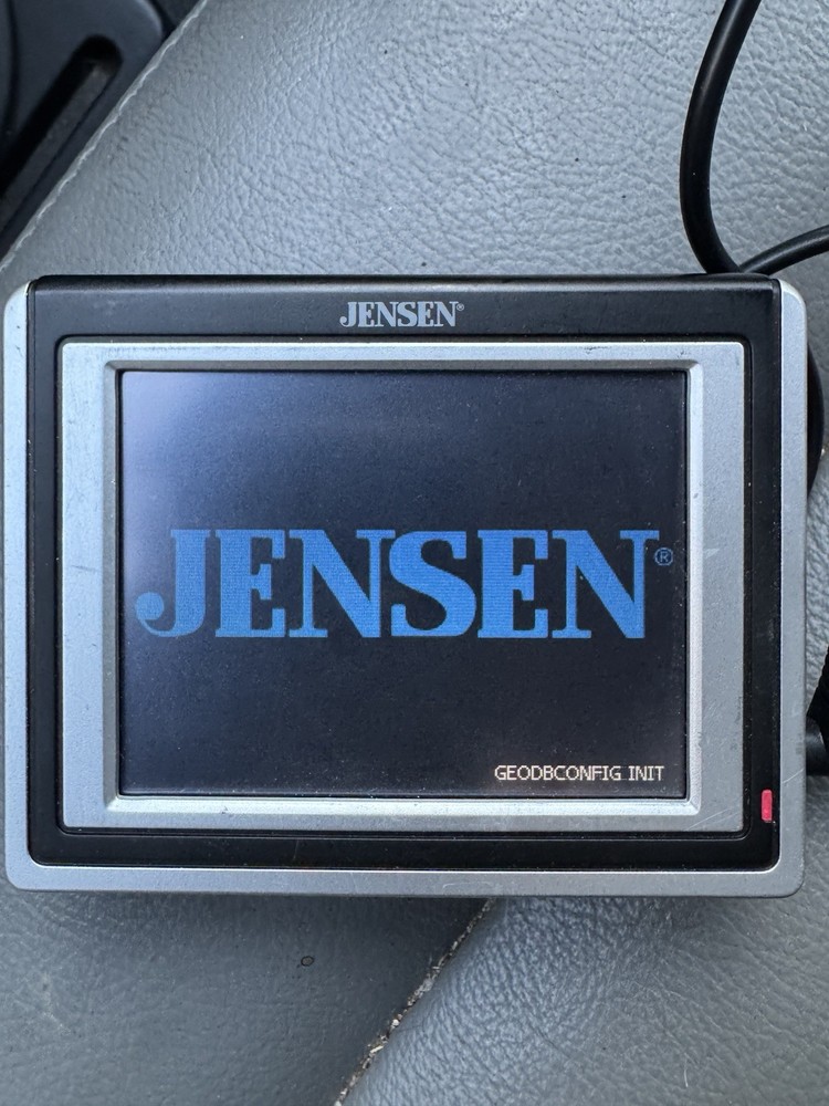 TOUCH&GO NAVIGATEUR AUTOMOBILE PORTABLE