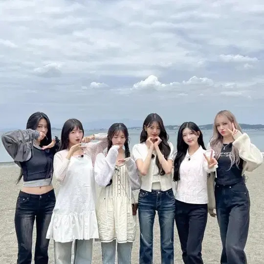 IVE Random Goods - Includes Photo Card