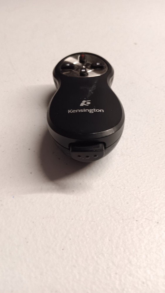 Kensington 33374 Black Wireless 4-button Presenter Pointer with Red Laser