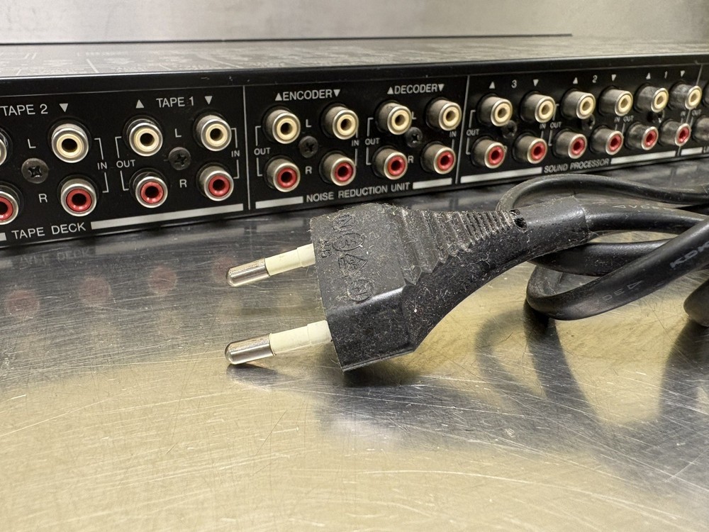 DBX 400X ACTIVE PROGRAM ROUTE SELECTOR NICE VERY CLEAN FULLY FUNCTIONAL