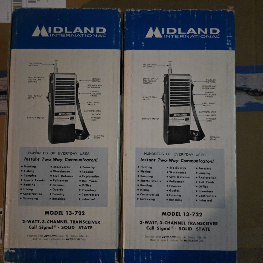 Midland 13-722 Transceiver  (2)