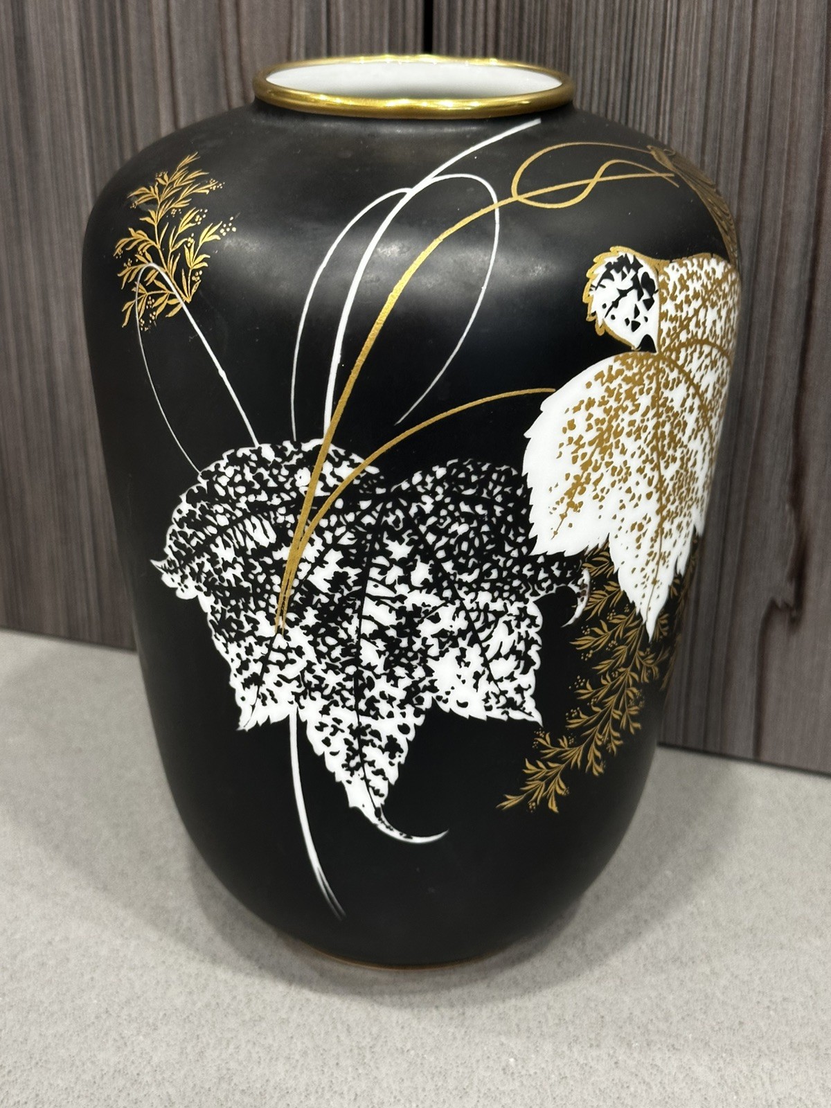 Rosenthal Studio Line Malvacea Porcelain Vase Black Gold Floral Germany 9”Modern