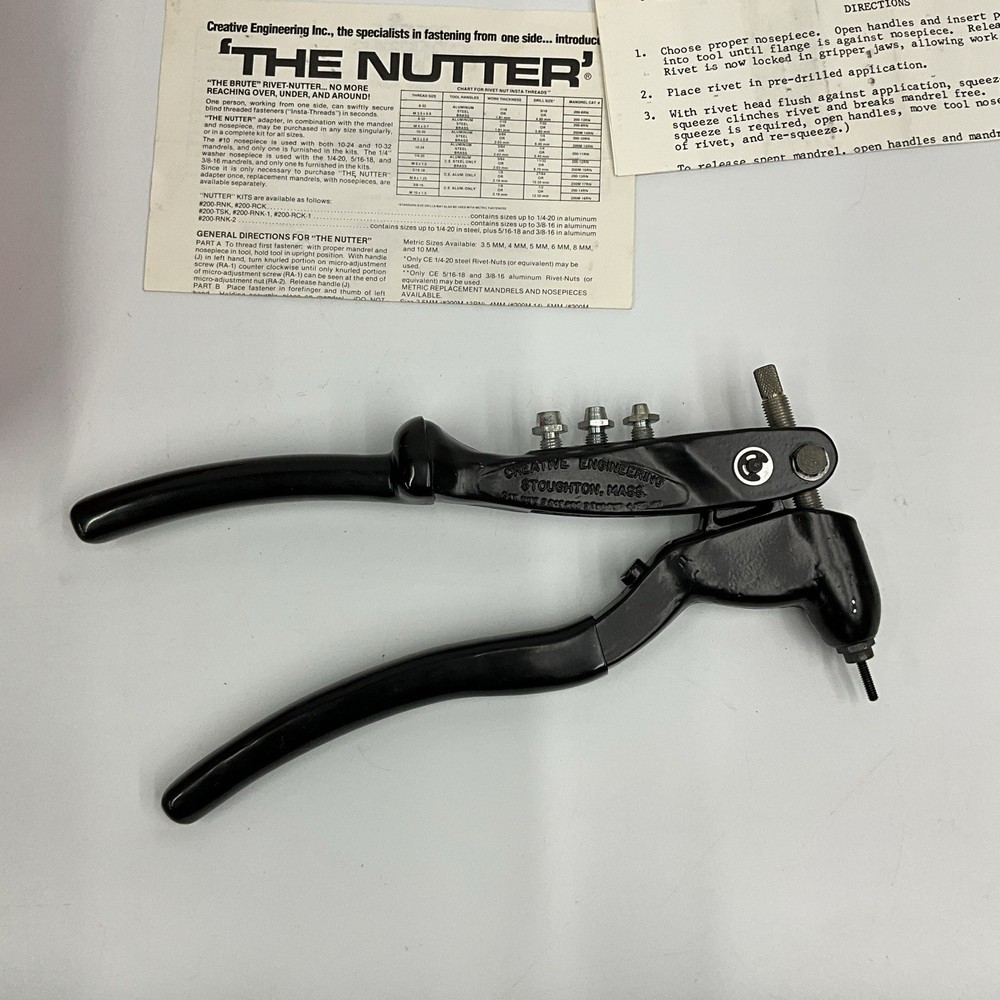 Creative Engineering The Nutter Rivet Nut Gun Tool Set w/ Extras & Case UNTESTED
