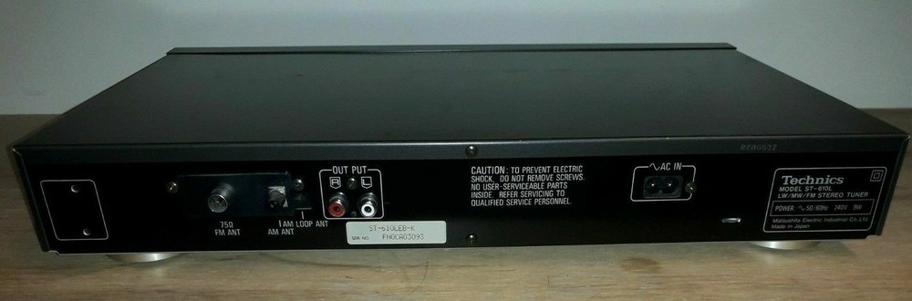 TECHNICS STEREO TUNER ST-610L AM/FM