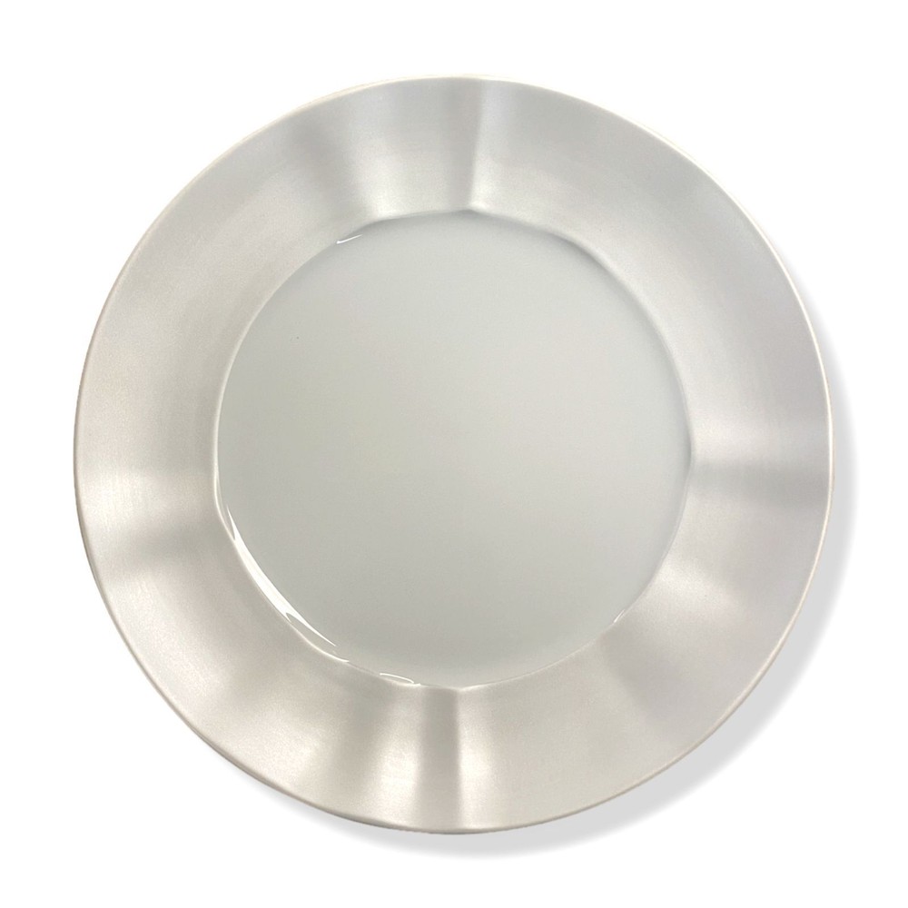 $230 NEIMAN MARCUS White Hand Pearl Dinnerware 9-Piece Set