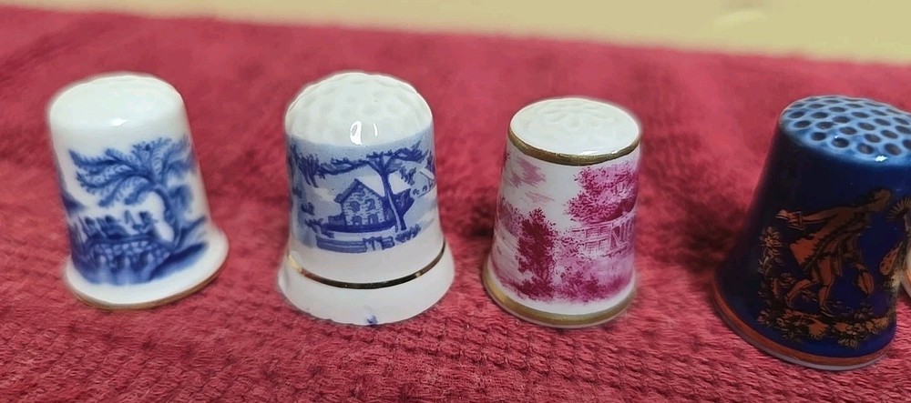 6 Vintage Thimbles