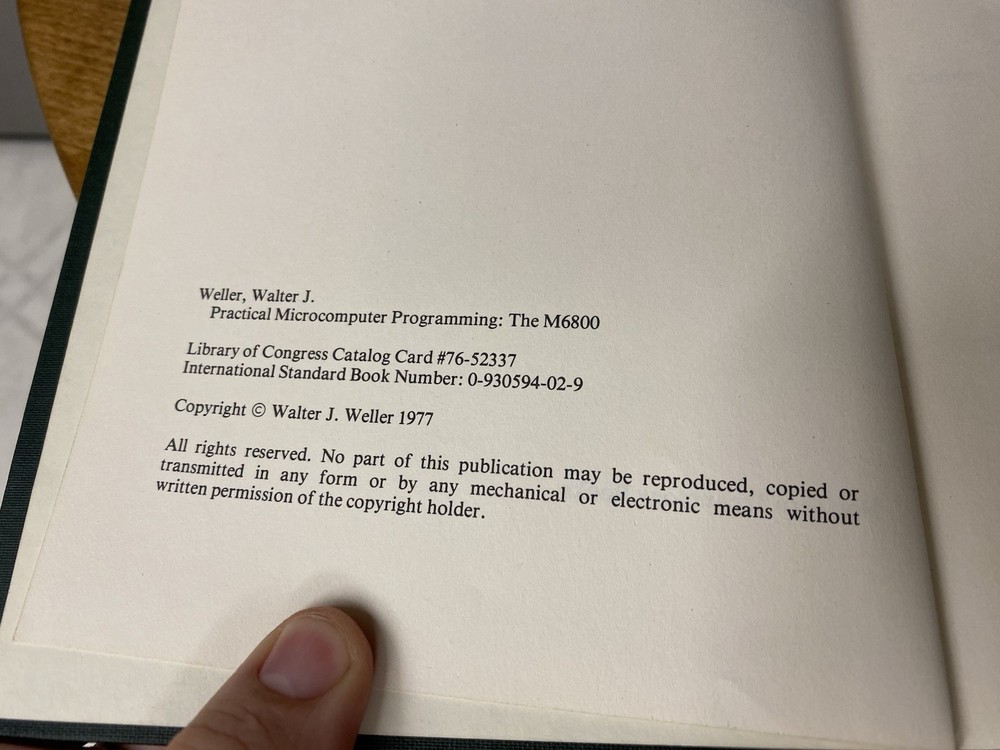 Practical Microcomputer Programming: The M6800 (Motorola) - W.J. Weller 1977 CPU