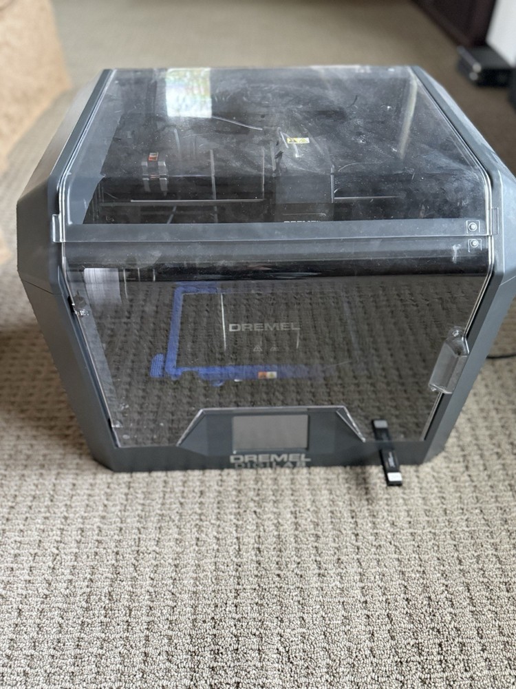 Dremel 3D Printer - 3D45 In Perfect Working Condition.