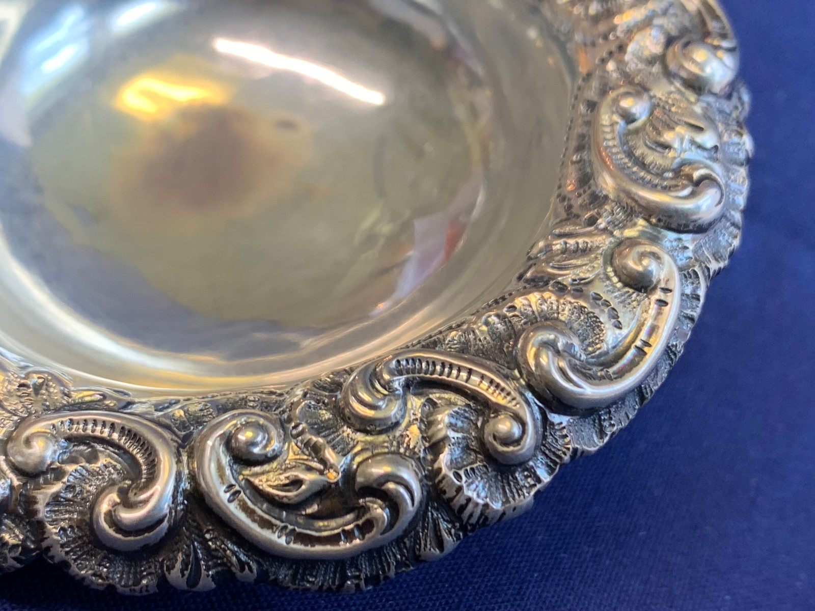 Antique Sterling Silver Condiment Dish Master Salt Cellar 37.84g Floral Repousse