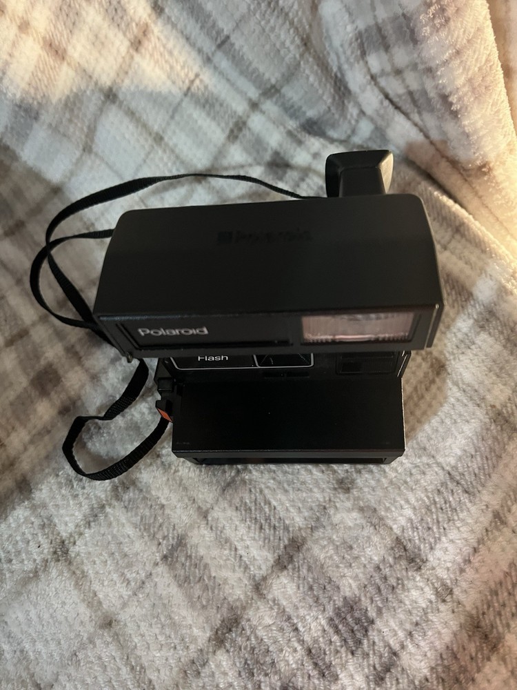Polaroid One Step Flash Camera