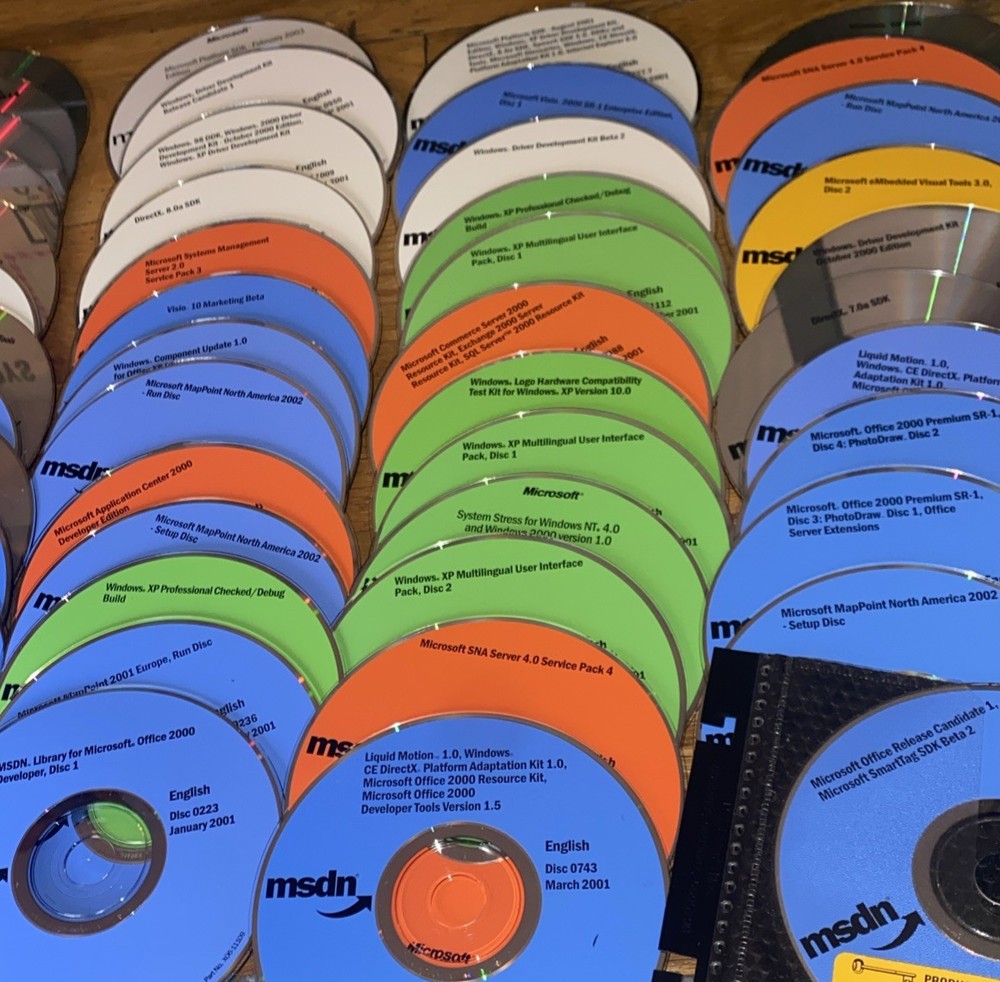 75 Microsoft Developer Network MSDN Discs Library 2001 Bulk Lot