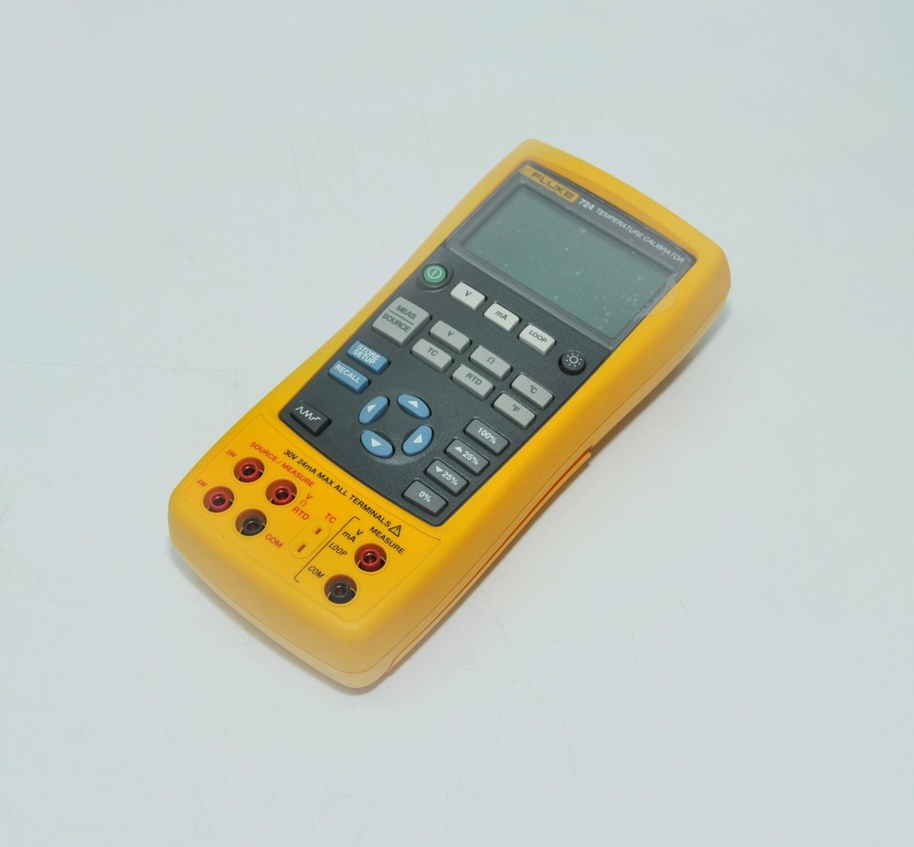 Fluke 724 Temperature Calibrator
