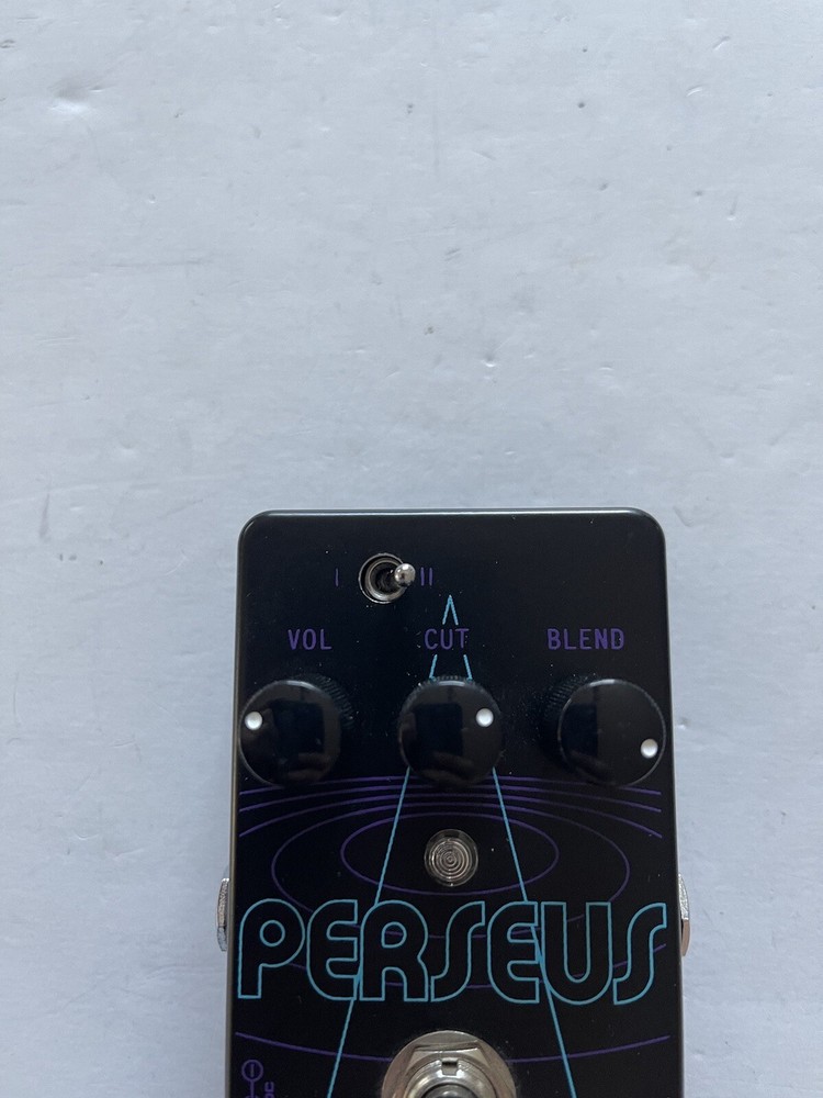 Catalinbread Perseus Sub Octave Fuzz Octaver Analog Octafuzz Guitar Effect Pedal