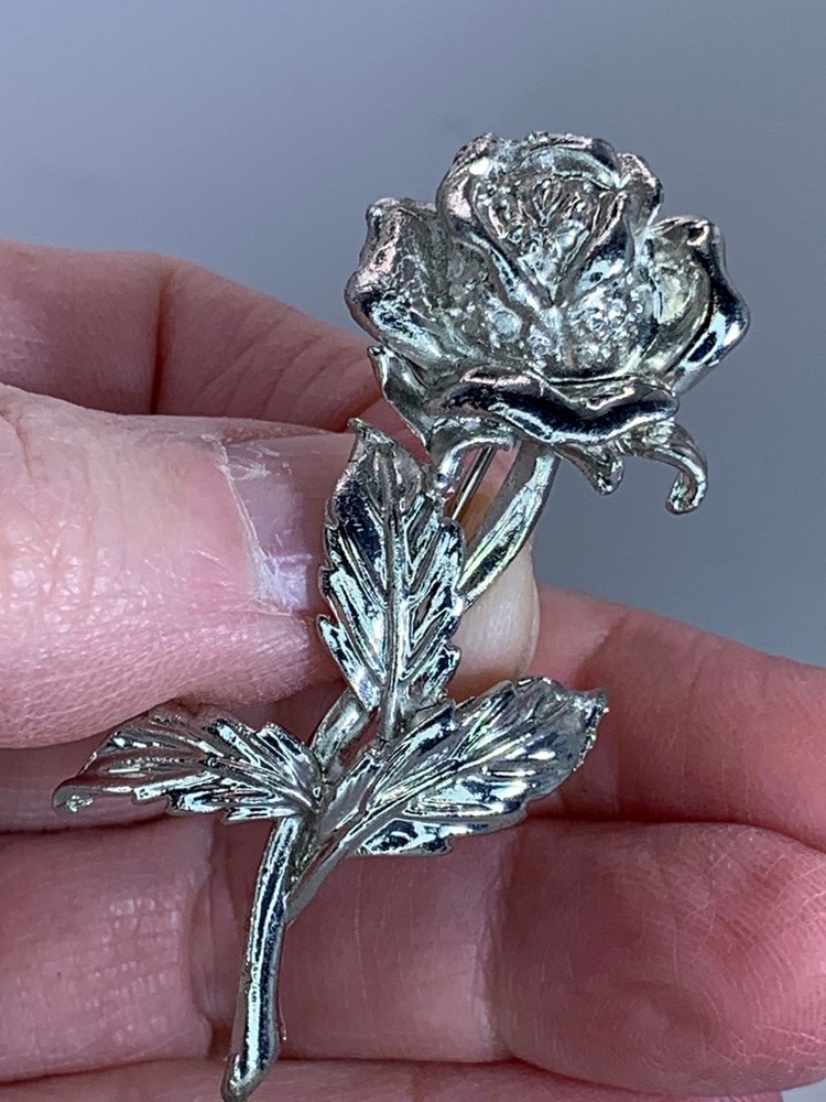 Rose on Stem Silver Brooch Pin M-2974