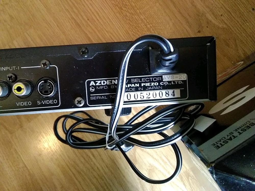 Azden AVS-20 AV Selector