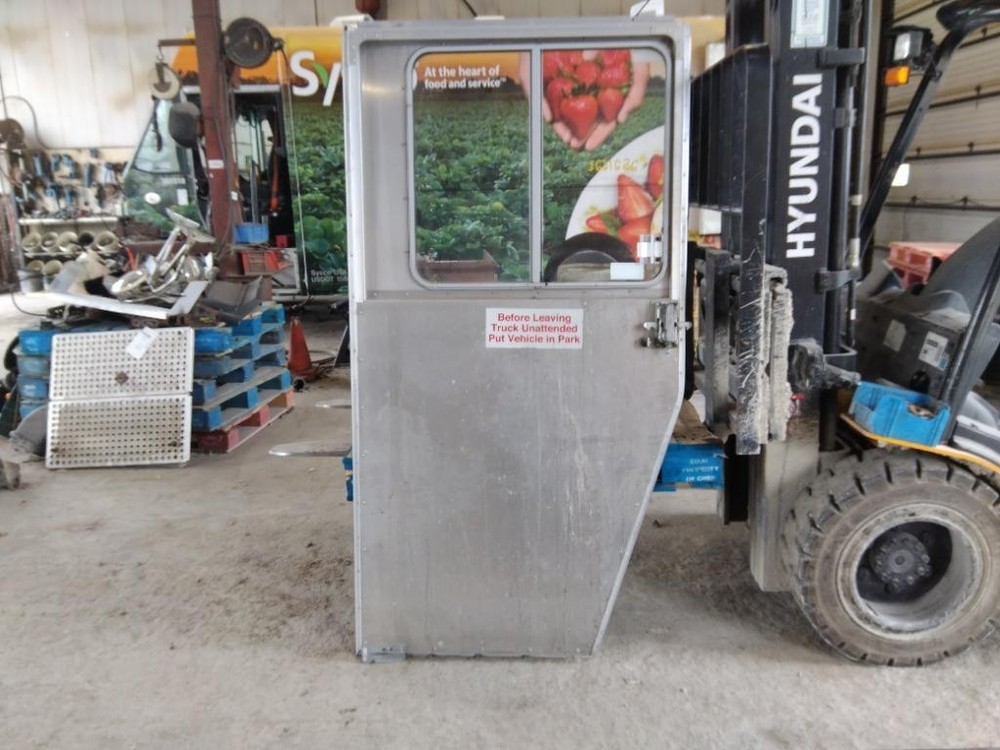 For 2019 FREIGHTLINER MT55 DOOR ASSEMBLY Left , MN