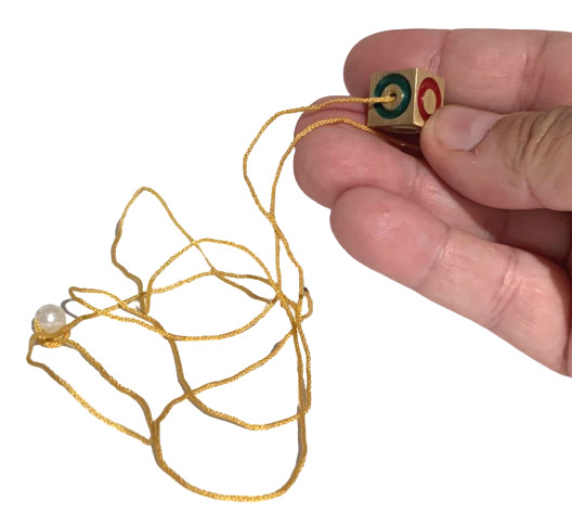 BRASS CUBIO Obedient Close Up Magic Trick Pocket Cube Slides Up & Down String