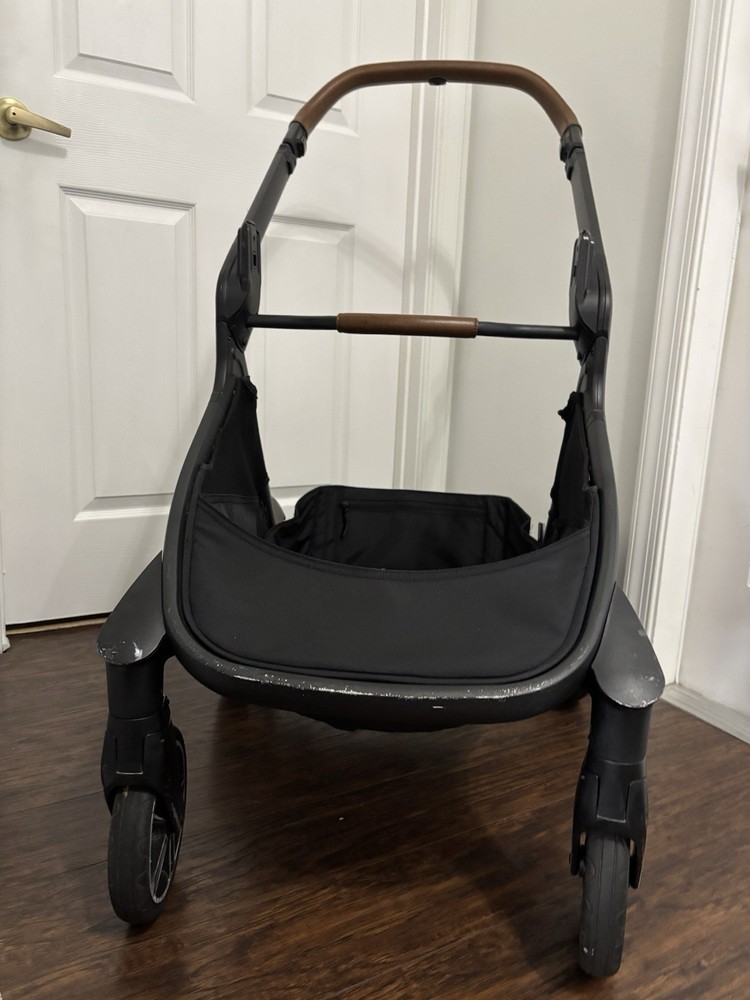 Nuna Demi Grow frame