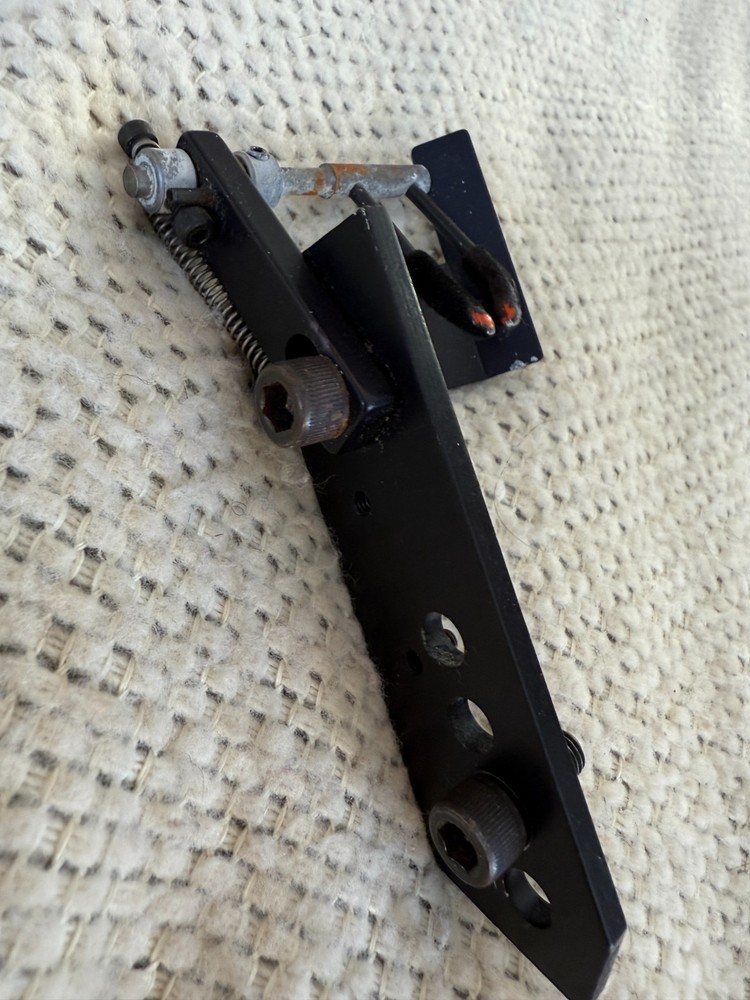 Dual Prong Archery Overdraw Rest