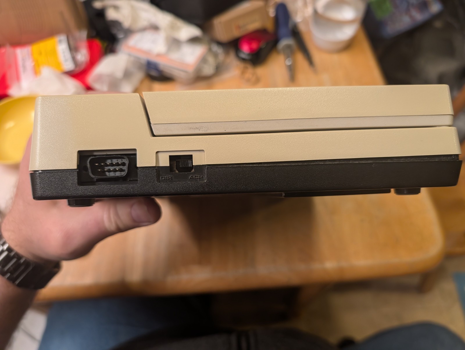 Tandy 200 Portable Computer -not working, parts or repair