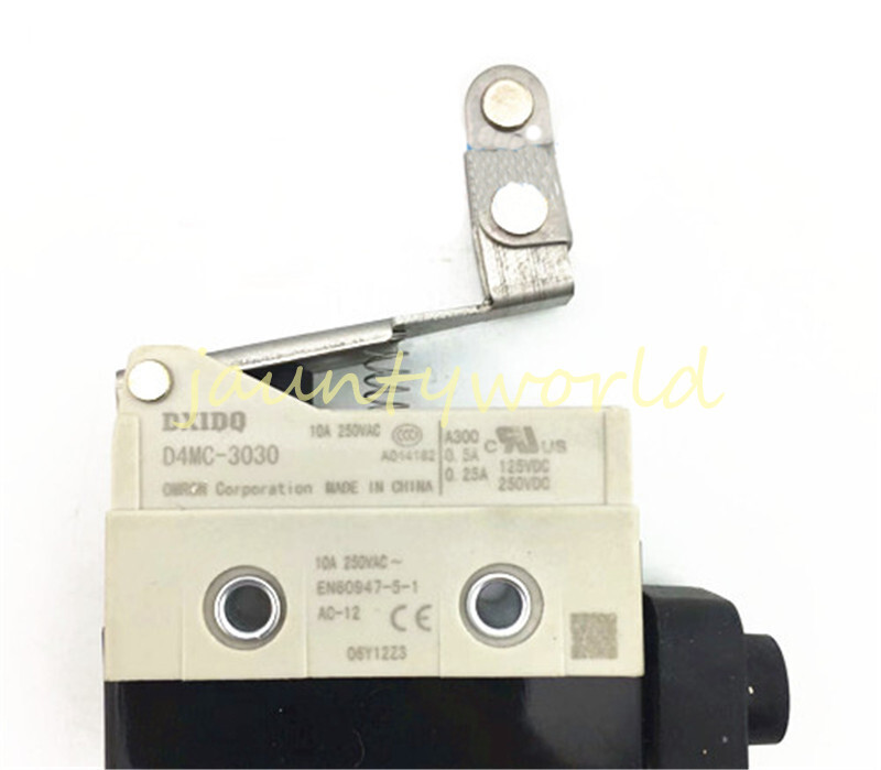 ONE Omron D4MC-3030 Limit Switch NEW