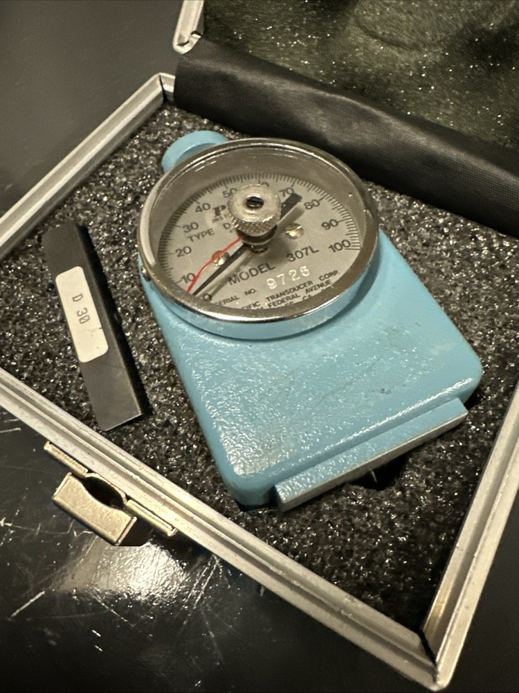 PTC Instruments Model: 307L Type:D Durometer Serial # 9726 In Case