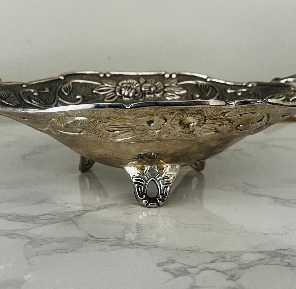 Studio Silversmiths Silver Plated Floral Footed Oblong Candy Trinket Dish