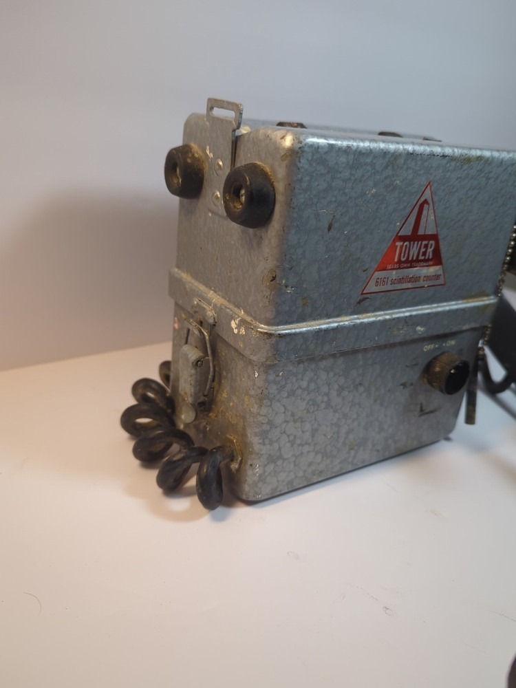 Tower Scintillator Radiation Detector Precision Model 6161 UNTESTED