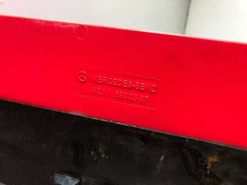 2008 MERCEDES C CLASS C200 HAZARD WARNING TRIANGLE