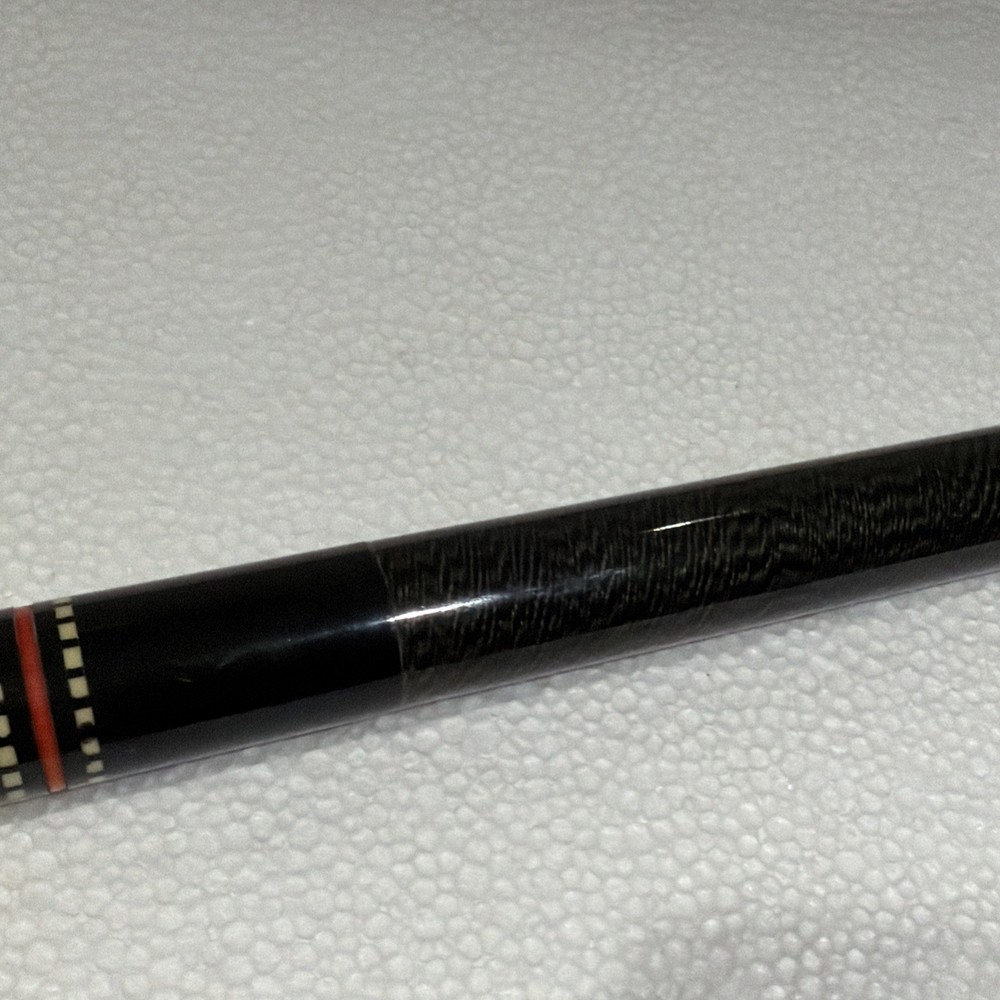 Used PADICO billiard cue 58”