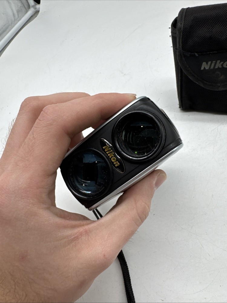 Nikon Laser 500. 13
