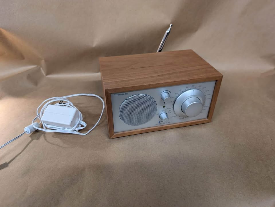 Tivoli Audio - Model One BT - Bluetooth AM/FM Radio