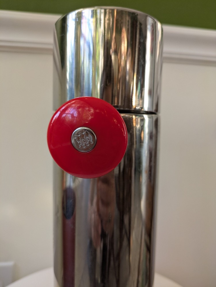 Cocktail shaker "Konga Shaker" Kromex & Monkey Shoulder
