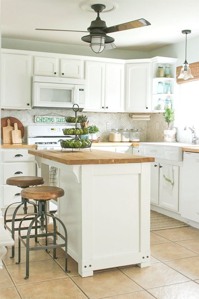 2-1/2" Country Store Cup Pull Matte Black