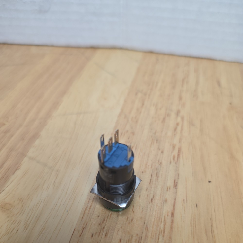 IDEC AL6M-M14P-G PUSH BUTTON SWITCH