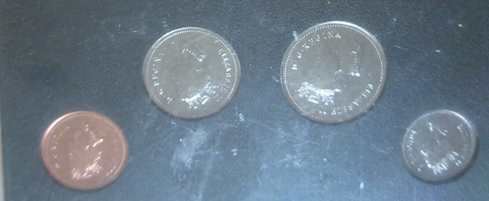 1999 Canada Tiny Treasure Specimen Mint Set (UNC. 7 Coins Cent to Two-Dollar)RJ