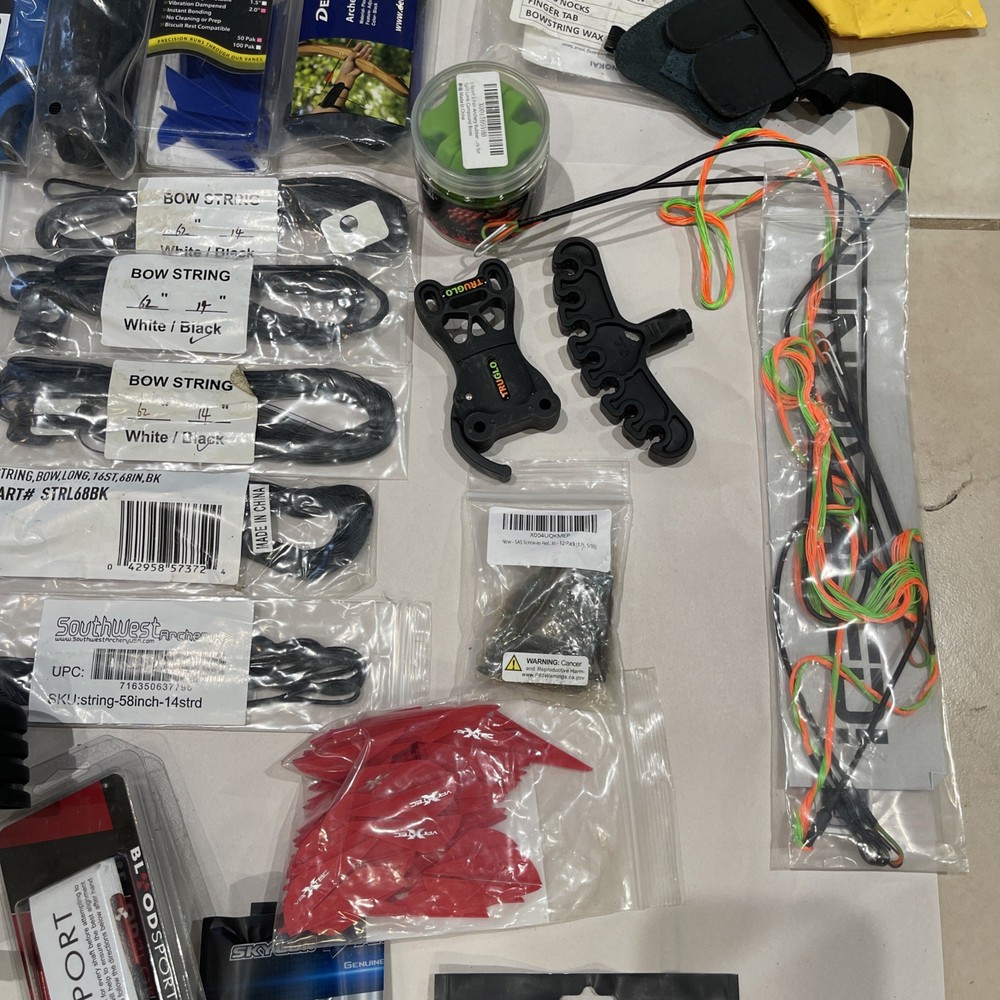 Large New Assorted Archery Quivers/Strings/Broadheads/Vanes/Guards See Pics